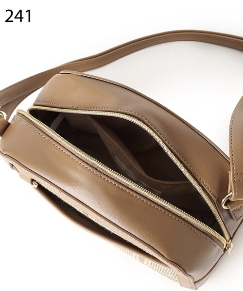 SHOO・LA・RUE(シューラルー)の「◆フロントチェックショルダーバッグ(ショルダーバッグ・レディース・グリーン系その他3/キャメル/ブラウン系2・00)」の13枚目の写真