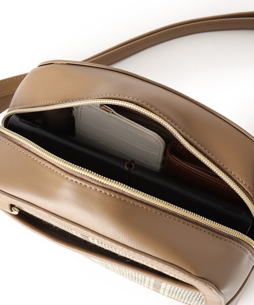 SHOO・LA・RUE(シューラルー)の「◆フロントチェックショルダーバッグ(ショルダーバッグ・レディース・グリーン系その他3/キャメル/ブラウン系2・00)」の14枚目の写真