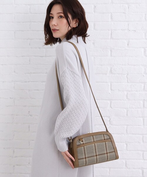 SHOO・LA・RUE(シューラルー)の「◆フロントチェックショルダーバッグ(ショルダーバッグ・レディース・グリーン系その他3/キャメル/ブラウン系2・00)」の6枚目の写真