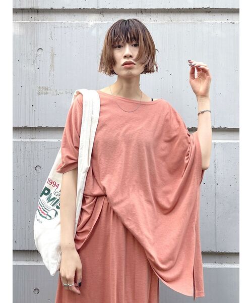 Ungrid(アングリッド)の「リネン混ルーズトップス(Tシャツ/カットソー・レディース・チャコールグレー/ベージュ/オレンジ・FREE)」の14枚目の写真