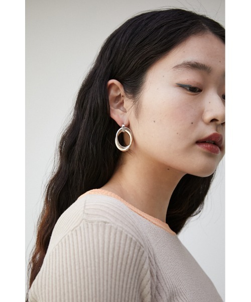 AZUL by moussy(アズールバイマウジー)の「MULTICOLOURED METAL EARRINGS/マルチカラーメタルピアス(ピアス(両耳用)・レディース・マルチ・FREE)」の6枚目の写真