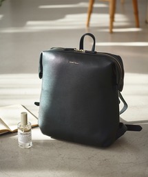 シボ型押しレザーリュック