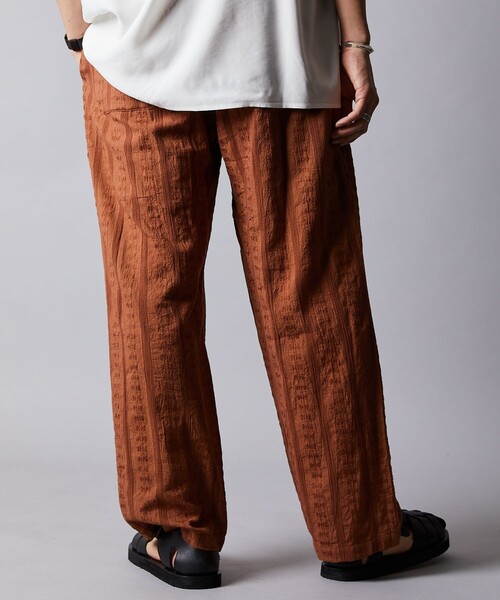 FREAK'S STORE（フリークスストア）の「【限定展開】Relax Fit リラックスフィット 総柄 ジャガード イージーパンツ/ワイドパンツ（その他パンツ・メンズ・ブラック/ネイビー/ブラウン/オリーブ・SMALL/MEDIUM/LARGE）」の20枚目の写真