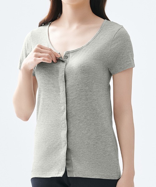 GUNZE（グンゼ）の「SELFEAR/セルフェア 着脱しやすい 前開きインナー 2分袖クリップインナー（インナーウェア/肌着・レディース・スモークピンク/杢グレー/ブラック・X-LARGE/LARGE/MEDIUM）」の4枚目の写真