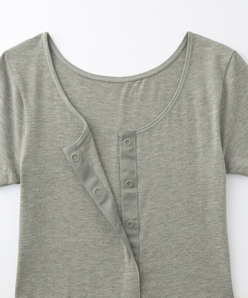 GUNZE（グンゼ）の「SELFEAR/セルフェア 着脱しやすい 前開きインナー 2分袖クリップインナー（インナーウェア/肌着・レディース・スモークピンク/杢グレー/ブラック・X-LARGE/LARGE/MEDIUM）」の9枚目の写真