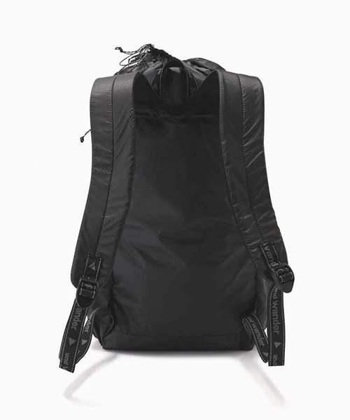 and wander（アンドワンダー）の「and wander/アンドワンダー sil daypack リュック（バックパック/リュック・メンズ・オフホワイト/カーキ/イエロー/チャコール・FREE）」の6枚目の写真