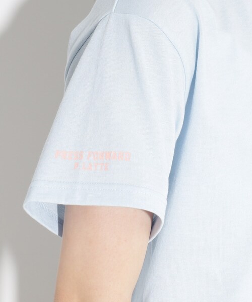 PINK-latte（ピンクラテ）の「◆【130cm/165サイズありcm/プチプラアイテム】ワンポイントカレッジTシャツ（Tシャツ/カットソー・キッズ・ブラック/ライトグリーン/サックスブルー/オフホワイト・15 /16/02/13/14）」の9枚目の写真