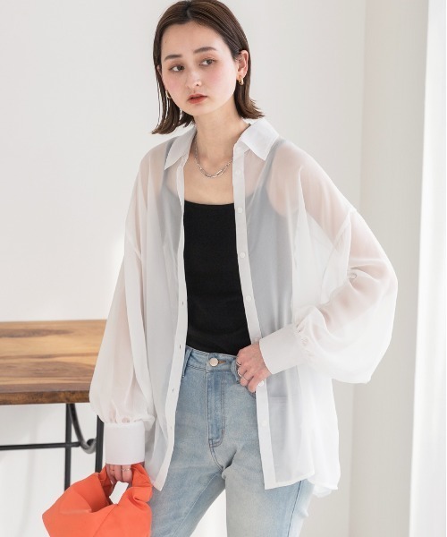 ad thie(アドティエ)の「ビッグシルエット カラーシアーシャツ(シャツ/ブラウス・レディース・ライトグレー/オレンジ/ブルー/オフホワイト/グリーン/ピンク/パープル/ブラック・MEDIUM/LARGE)」の12枚目の写真