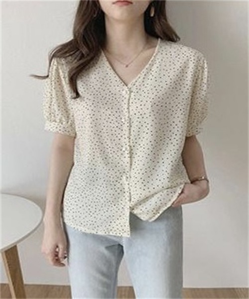 FREE STYLISTS(フリー スタイリスト)の「Vネックドット柄ブラウス(シャツ/ブラウス・レディース・ライトベージュ/ブラック・S/M/L/XL)」の19枚目の写真