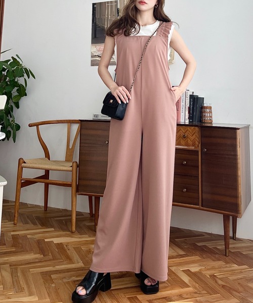 moment+（モーメントプラス）の「カットジョーゼットショルダーフリルオールインワン（つなぎ/オールインワン・レディース・ピンク/グレイッシュベージュ/ブラック/チャコールグレー・M/L）」の7枚目の写真