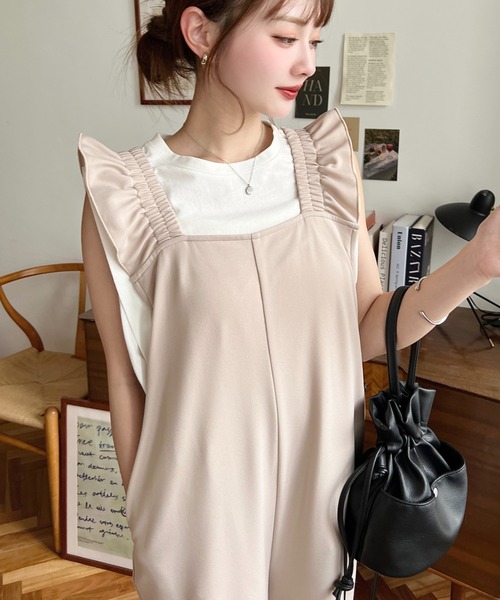 moment+（モーメントプラス）の「カットジョーゼットショルダーフリルオールインワン（つなぎ/オールインワン・レディース・ピンク/グレイッシュベージュ/ブラック/チャコールグレー・M/L）」の17枚目の写真