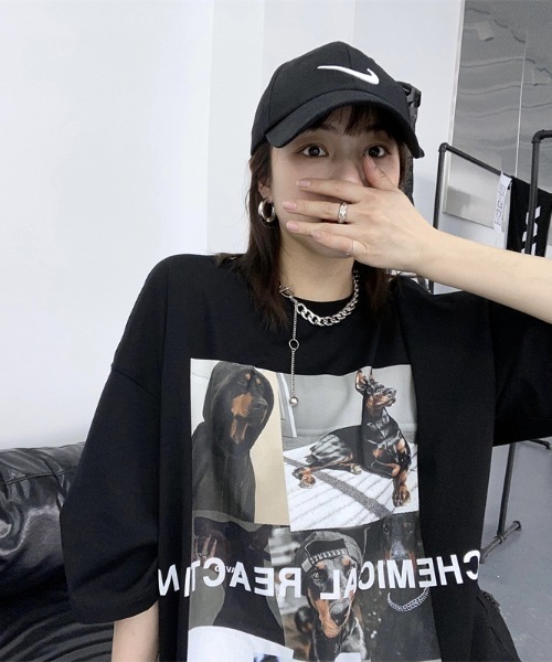 MGV(エムジーヴィー)の「ドーベルマンアートフォトTシャツ(Tシャツ/カットソー・レディース・ブラック/ホワイト・MEDIUM/LARGE/X-LARGE)」の10枚目の写真