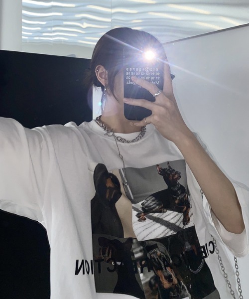 MGV(エムジーヴィー)の「ドーベルマンアートフォトTシャツ(Tシャツ/カットソー・レディース・ブラック/ホワイト・MEDIUM/LARGE/X-LARGE)」の9枚目の写真