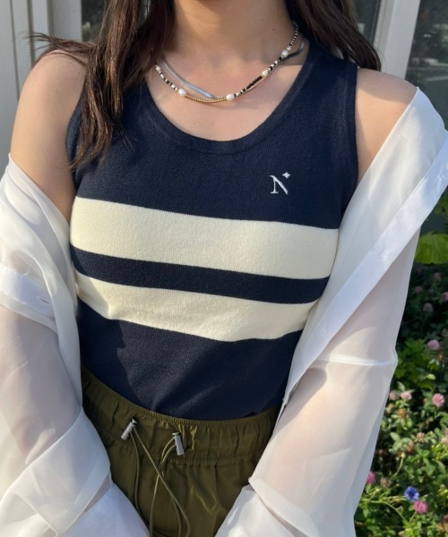 nemne store（ネンネストア）の「【低身長用サイズあり】刺繍入りラインニットタンクトップ（タンクトップ・レディース・ネイビー/グリーン・SMALL/MEDIUM）」の2枚目の写真