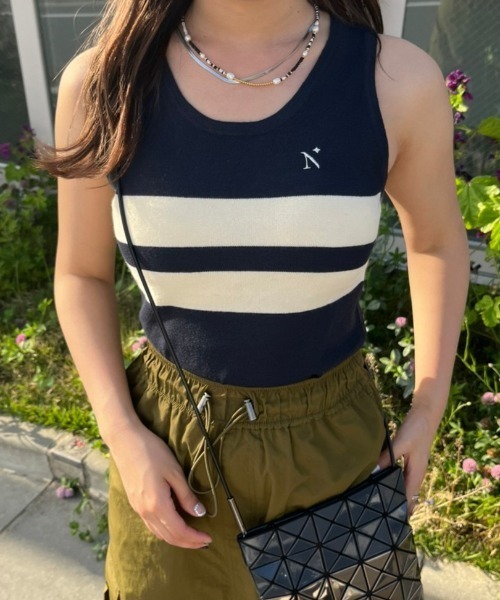 nemne store（ネンネストア）の「【低身長用サイズあり】刺繍入りラインニットタンクトップ（タンクトップ・レディース・ネイビー/グリーン・SMALL/MEDIUM）」の16枚目の写真