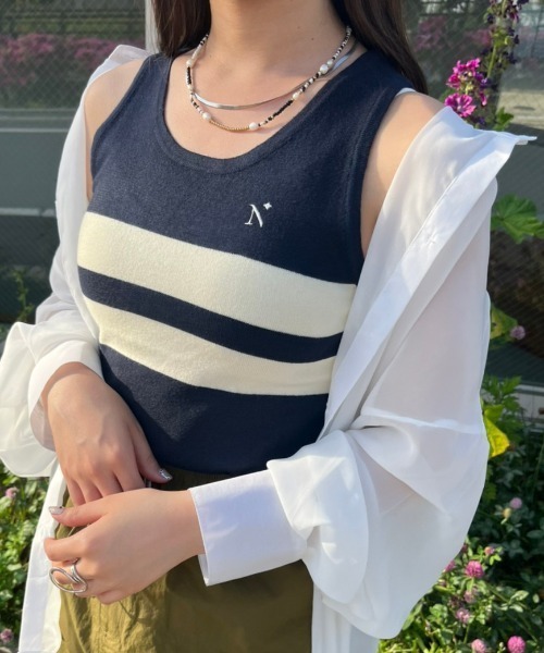 nemne store（ネンネストア）の「【低身長用サイズあり】刺繍入りラインニットタンクトップ（タンクトップ・レディース・ネイビー/グリーン・SMALL/MEDIUM）」の5枚目の写真