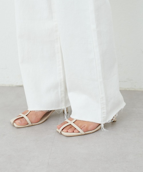 LARUTA（ラルータ）の「【LARUTA】長さ変えれるセルフカットデニムパンツ（デニムパンツ・レディース・ブルー系その他/オフホワイト・SMALL/MEDIUM/LARGE）」の8枚目の写真