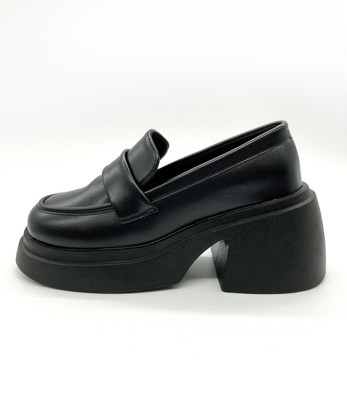 Noubel Voug Relax(ヌーベルヴォーグリラックス)の「厚底 スクエアトゥ コインローファー(ローファー・レディース・ブラック/ブラック系その他・S/L/M/LL)」の10枚目の写真