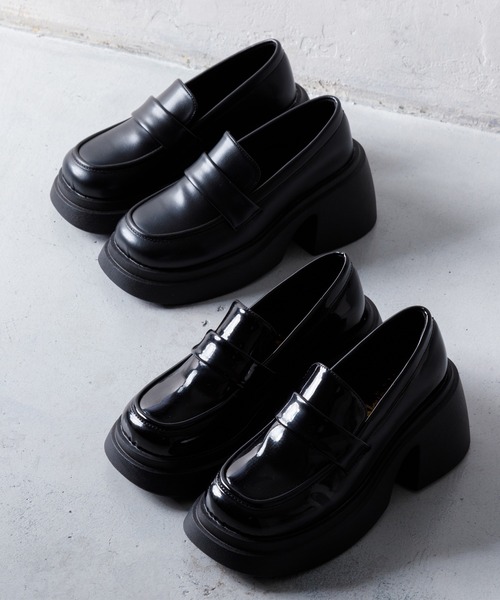 Noubel Voug Relax(ヌーベルヴォーグリラックス)の「厚底 スクエアトゥ コインローファー(ローファー・レディース・ブラック/ブラック系その他・S/L/M/LL)」の18枚目の写真