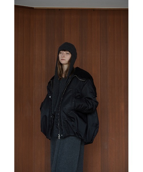 CLANE（クラネ）の「CLANE/クラネ/BALLOON DESIGN HOODED N3B（ミリタリージャケット・レディース・カーキ/ブラック・1）」の3枚目の写真