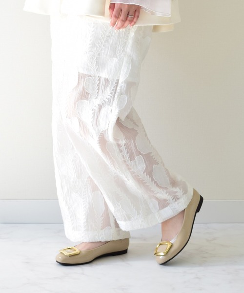 Bridget Birkin(ブリジットバーキン)の「【Bridget Birkin】バックルレインフラットパンプス(534003)(レインシューズ・レディース・ベージュ/ブラック・24/23.5/24.5/23/22.5)」の8枚目の写真