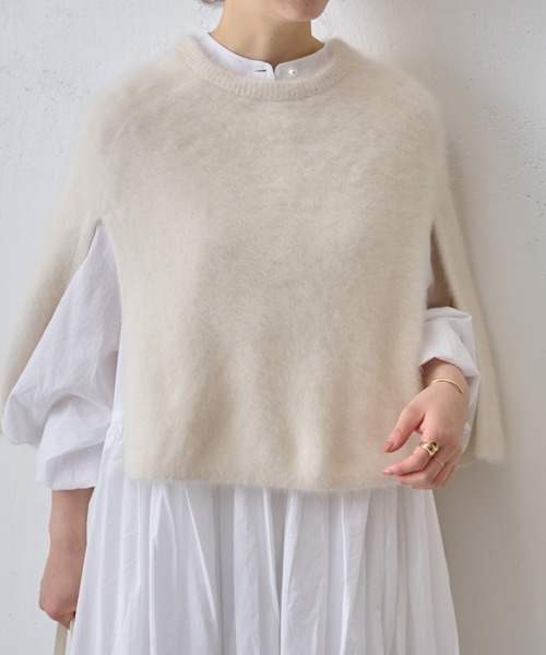 BEARDSLEY(ビアズリー)の「ファーニットポンチョ(ニット/セーター・レディース・ホワイト/ブラック・FREE)」の7枚目の写真