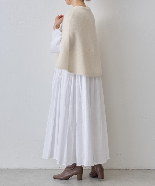 BEARDSLEY(ビアズリー)の「ファーニットポンチョ(ニット/セーター・レディース・ホワイト/ブラック・FREE)」の13枚目の写真