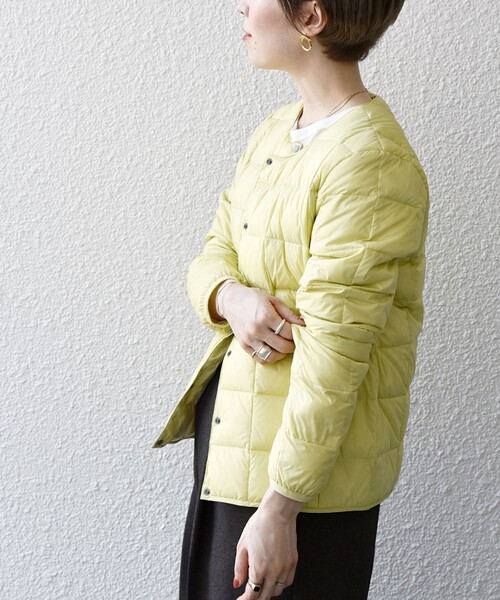 TAION（タイオン）の「TAION:〈手洗い可能〉インナー ショート ダウン ジャケット 24FW（ダウンジャケット/コート・レディース・クリーム/ライトブルー/ブラック/ホワイト・ONE SIZE）」の21枚目の写真