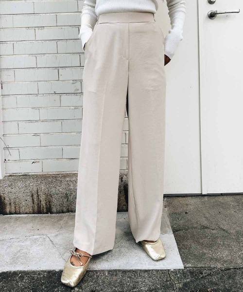 esutoreja（エストレジャ）の「ストレートリラックスパンツ（スラックス・レディース・ベージュ/パープル/ブラック・FREE）」の3枚目の写真