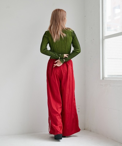 VeLV(ヴェルヴ)の「SIDELINE WIDE PANTS サイドラインワイドパンツ(その他パンツ・レディース・レッド/ブラック・FREE)」の20枚目の写真