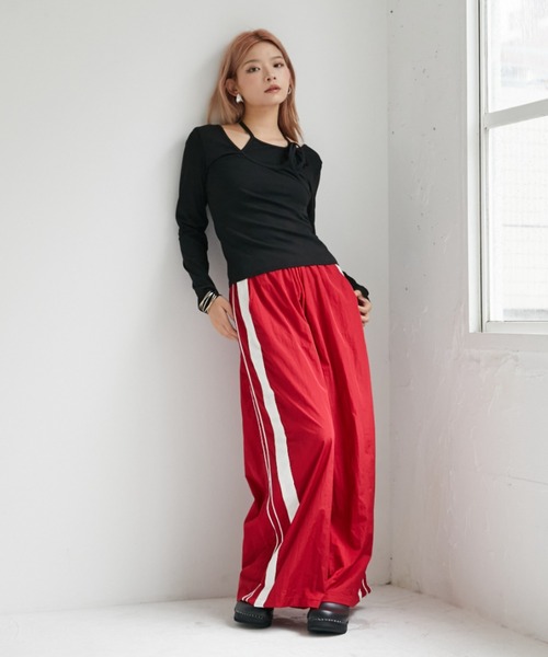 VeLV(ヴェルヴ)の「SIDELINE WIDE PANTS サイドラインワイドパンツ(その他パンツ・レディース・レッド/ブラック・FREE)」の13枚目の写真