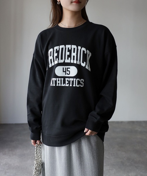 Riberry（リベリー）の「FREDERICKプリントトレーナー（スウェット・レディース・オートミール/ブラック/ネイビー/グリーン/アイボリー/チャコールグレー・FREE）」の2枚目の写真