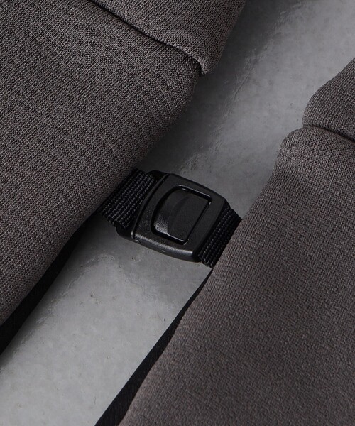 THE NORTH FACE(ザノースフェイス)の「<THE NORTH FACE> Etip Glove/グローブ(手袋・メンズ・ダークグレー/ブラック・M/L)」の9枚目の写真