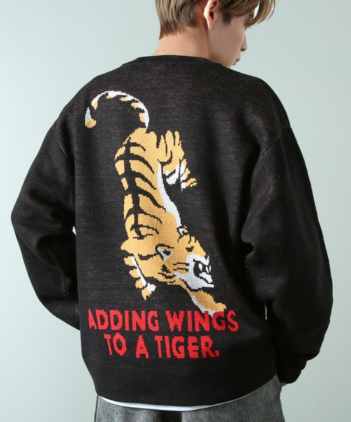 improves（インプローブス）の「グラフィック ジャガード クルーネックニット（ニット/セーター・メンズ・ブラック系/ホワイト/ブラック系1/ブラック/ホワイト系/ホワイト系1・MEDIUM/LARGE）」の5枚目の写真