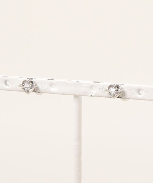 Peony（ピオニー）の「【Peony/ピオニー】/サージカルステンレス　2種ハートモチーフピアス（ピアス（両耳用）・レディース・シルバー系2/その他1/ゴールド系2/その他2/ゴールド系1/シルバー系1・FREE）」の14枚目の写真