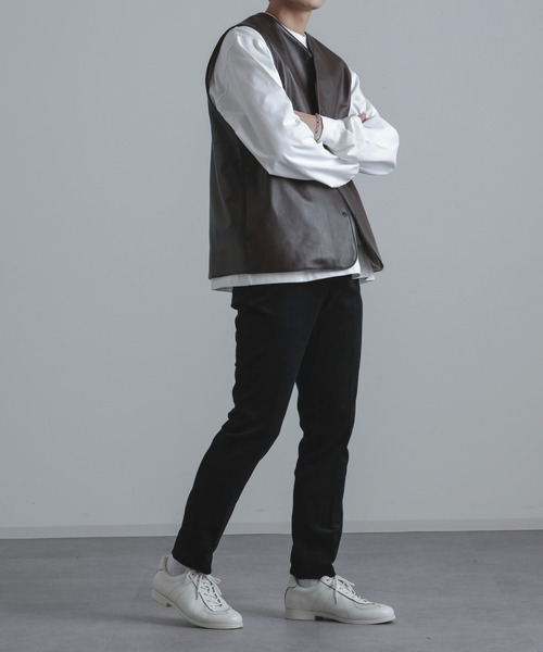 NANO universe(ナノユニバース)の「【WEB限定】コーデュロイテーパードスラックス(スラックス・メンズ・ブラック/オフホワイト/ネイビー/ベージュ/ダークブラウン・マルチサイズ)」の7枚目の写真