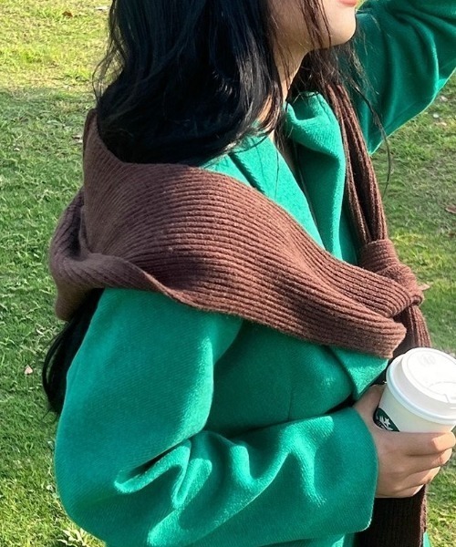 Vipoa(ヴィポア)の「カラーマフラーコンビハット(マフラー・レディース・レッド/ブラウン/ブラック/グレー/ブルー/アイボリー・FREE)」の1枚目の写真