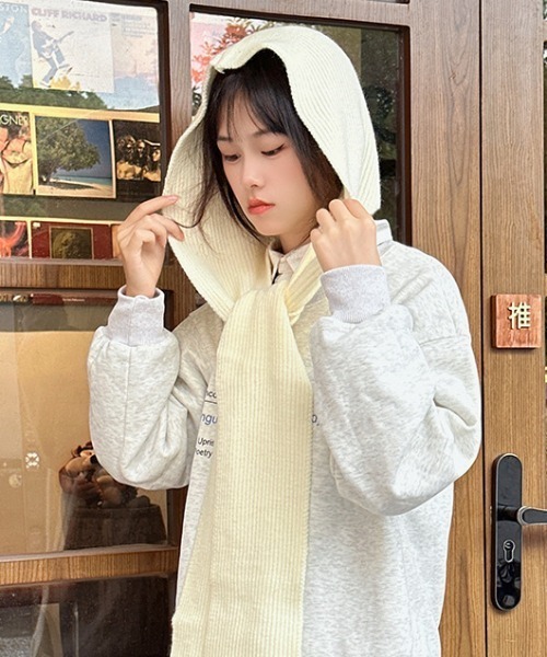 Vipoa(ヴィポア)の「カラーマフラーコンビハット(マフラー・レディース・レッド/ブラウン/ブラック/グレー/ブルー/アイボリー・FREE)」の7枚目の写真