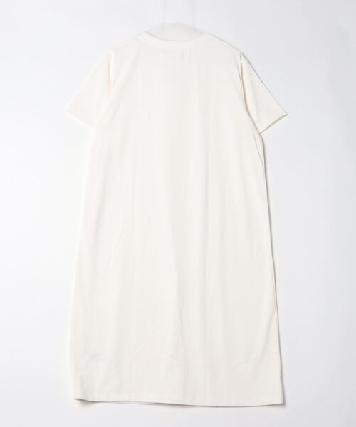 Champion(チャンピオン)の「【Champion/チャンピオン】レディース ワンピース(ワンピース・レディース・オフホワイト/ダークグリーン/ブラック・MEDIUM/LARGE)」の20枚目の写真
