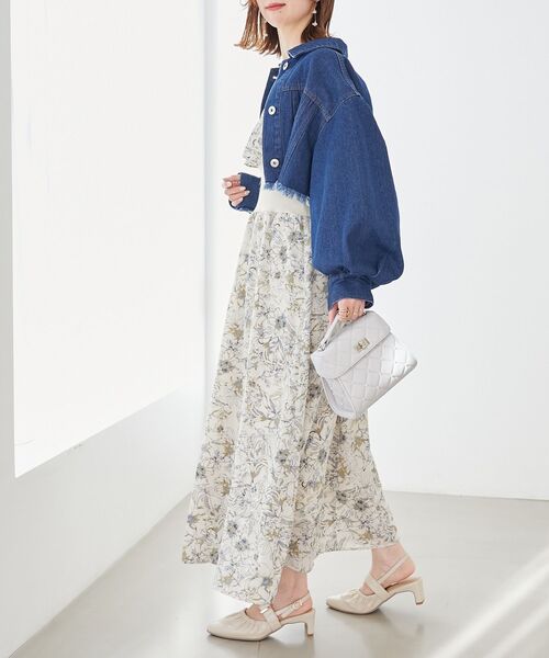 MAJESTIC LEGON（マジェスティックレゴン）の「パールキルティングバニティバッグ（ハンドバッグ・レディース・ブラック/サックスブルー/アイボリー・FREE）」の10枚目の写真