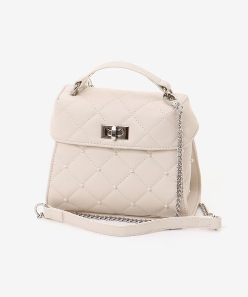 MAJESTIC LEGON（マジェスティックレゴン）の「パールキルティングバニティバッグ（ハンドバッグ・レディース・ブラック/サックスブルー/アイボリー・FREE）」の21枚目の写真