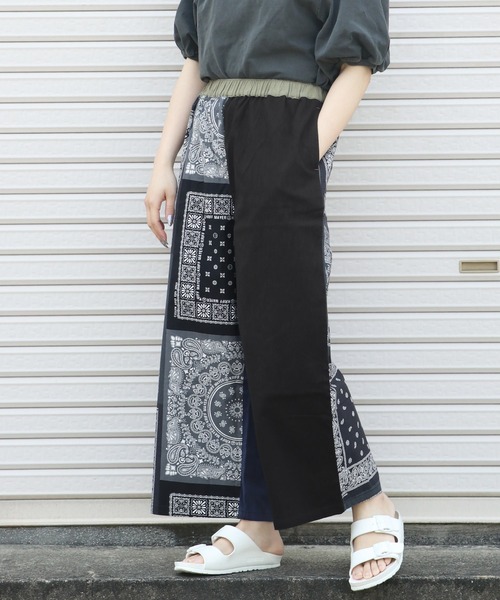 KRIFF MAYER Lady's Collection(クリフメイヤーレディースコレクション)の「冷感ロハテコフレアパンツ(その他パンツ・レディース・チャコール/ベージュ/サンドベージュ/ダークブルー/ネイビー/カラフル/ブラック/オフホワイト/ナチュラル/ブルー・MEDIUM/LARGE)」の10枚目の写真