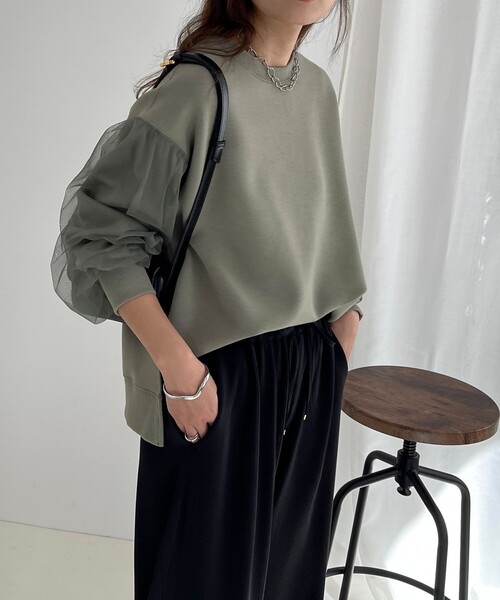 fredy emue(フレディエミュ)の「袖チュールポンチプルオーバー(Tシャツ/カットソー・レディース・アイボリー/カーキ/チャコールグレー・38)」の15枚目の写真