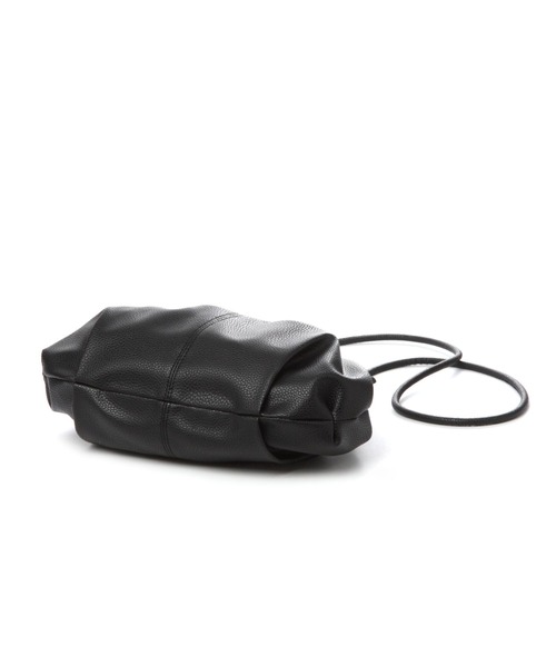 studio CLIP（スタディオクリップ）の「ガバッと開く合皮ショルダー（ショルダーバッグ・レディース・オフホワイト/ライトブラウン/ブラック・FREE）」の8枚目の写真