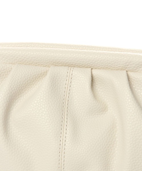 studio CLIP（スタディオクリップ）の「ガバッと開く合皮ショルダー（ショルダーバッグ・レディース・オフホワイト/ライトブラウン/ブラック・FREE）」の12枚目の写真