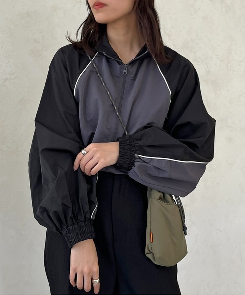 CPCM（シーピーシーエム）の「裾ドロスト配色トラックジャケット（ブルゾン・レディース・パープル/ブラック/オフホワイト・FREE）」の9枚目の写真