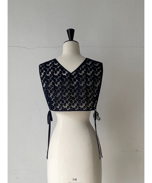 Heriter(エリテ)の「フラワーエンブロイダリージレ(ベスト・レディース・ネイビー/オフホワイト・38)」の18枚目の写真