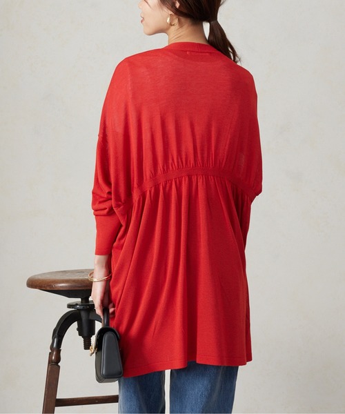 Chez toi（シェトワ）の「BACKギャザーミドル丈カーディガン（カーディガン/ボレロ・レディース・アイボリー/ブラック/ネイビー/レッド・FREE）」の4枚目の写真