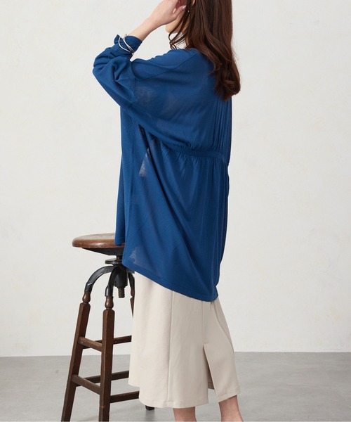 Chez toi（シェトワ）の「BACKギャザーミドル丈カーディガン（カーディガン/ボレロ・レディース・アイボリー/ブラック/ネイビー/レッド・FREE）」の11枚目の写真