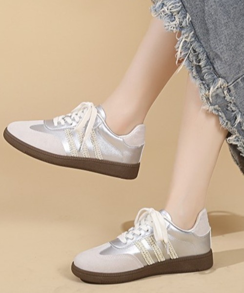 mebole(メボレ)の「レースラインスニーカー(スニーカー・レディース・シルバー/ピンク/アイボリー・LARGE/MEDIUM/SMALL)」の1枚目の写真